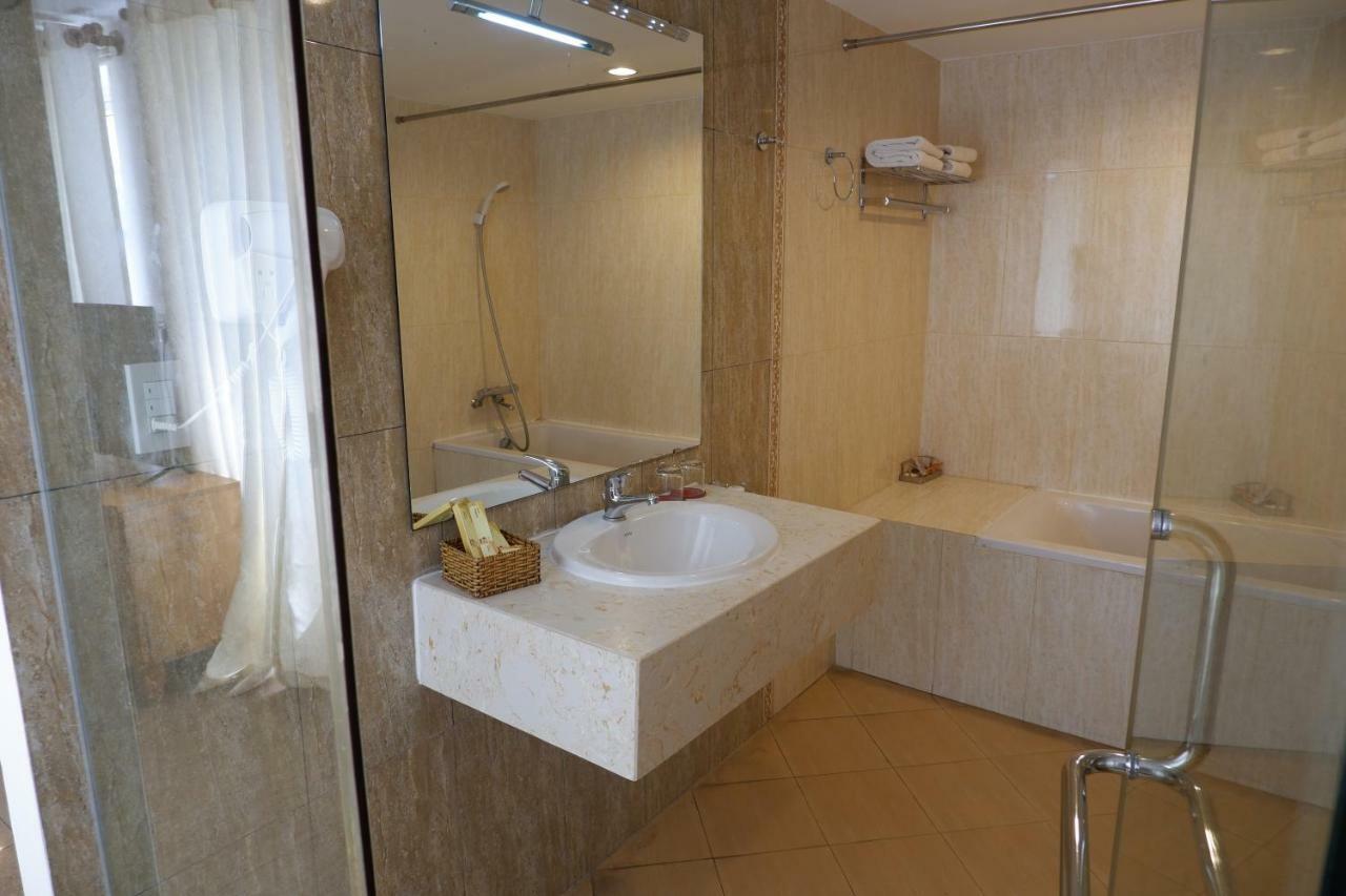 Sai Gon'S Book Hotel Ho Chi Minh-stad Buitenkant foto